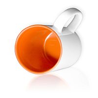 Фото Кружка цветная керамическая для сублимации, оранжевая внутри, белая ручка
